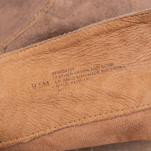 Sofft Wmn Sharnell Low Distress Beige Suede Waterproof Back Lace-up Boots sz 9.5 - Picture 7 of 8